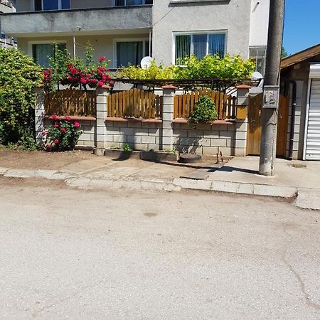 Къща За Гости Саня Hotel Kavarna Eksteriør billede